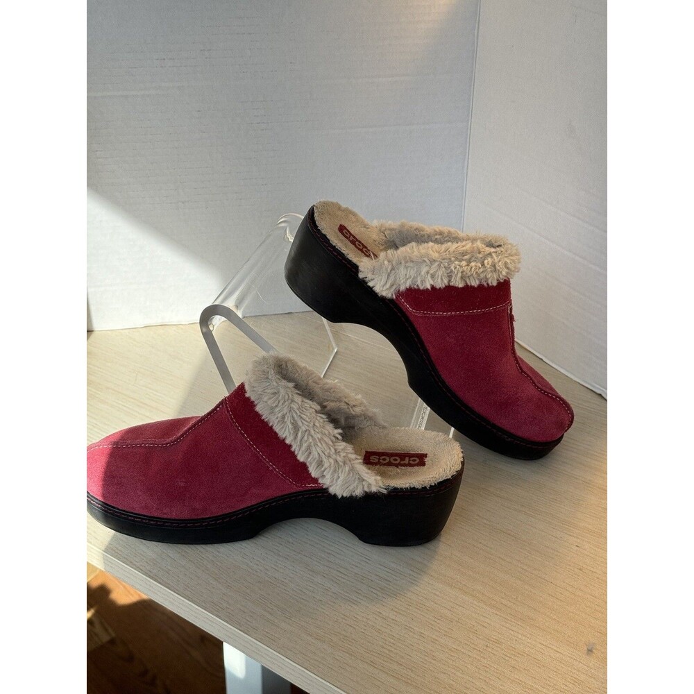 Crocs Mule Casual Shoes, Burgundy/Faux Fur, Women's US Size 9.5-10 Cottage core